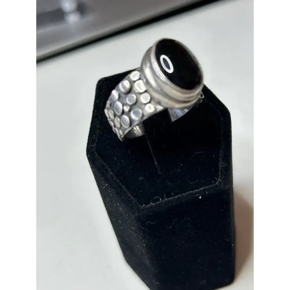 Oval Onyx Black Stone Sterling Silver Men’s Ring – size 8.25 Masculine